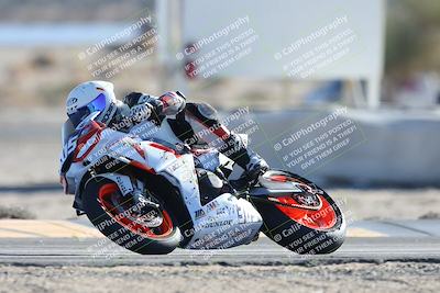 media/Dec-07-2025-CVMA (Sun) [[3e7d2de5dc]]/Race 12- Formula 40 MW and LW/